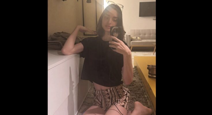 Ukrainian tranny selfie